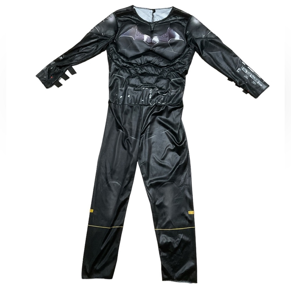 The Batman Costume Youth L Muscle Jumpsuit Rubie’s DC Comics Halloween 2022